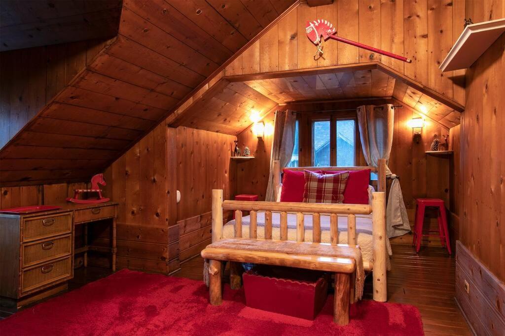 The Lodge At 11 Chimneys Idyllwild Exterior photo